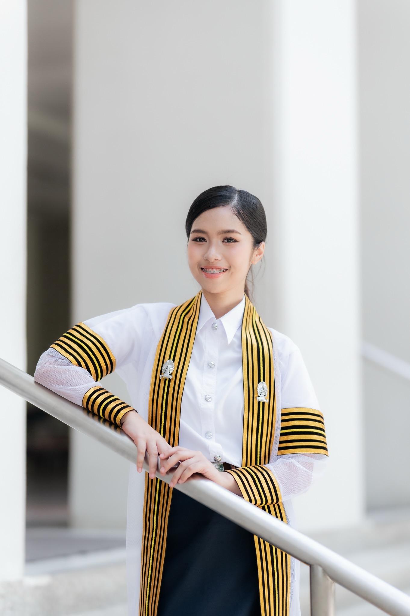 ครู เอิร์น